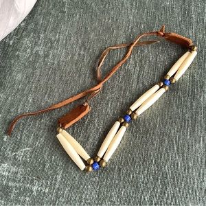 AUTHENTIC NATIVE AMERICAN Bone & Leather Beaded Chocker